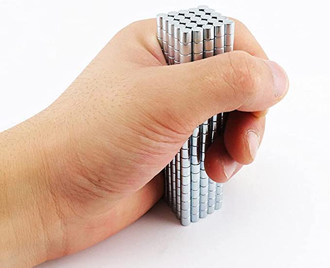 強力磁鐵充磁方向不同，磁鐵的磁力是否一致呢？